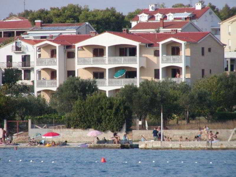 Adria Apartments Weißenburg Exterior foto